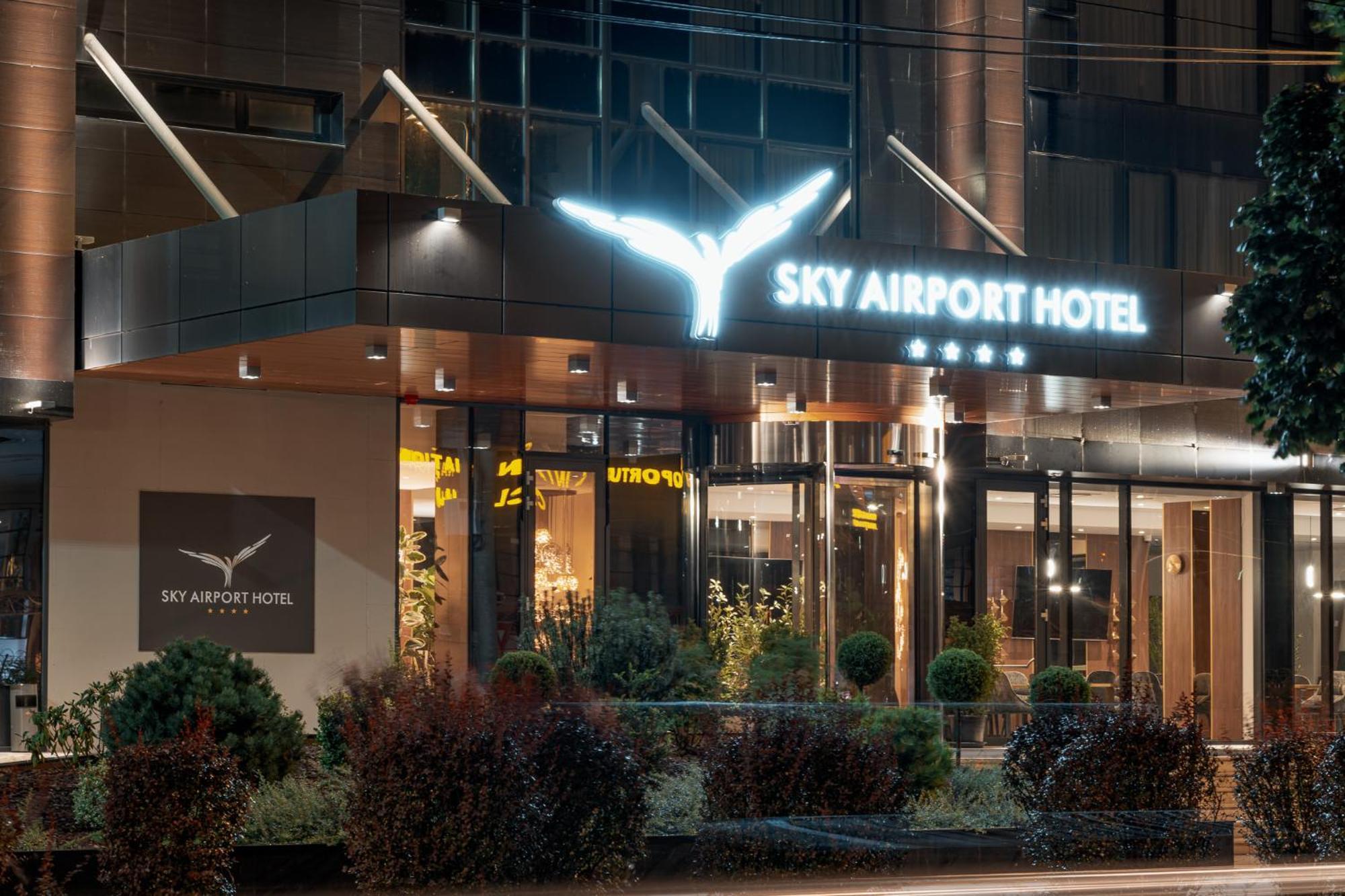 Sky Airport Hotel Cluj-Napoca Exterior foto