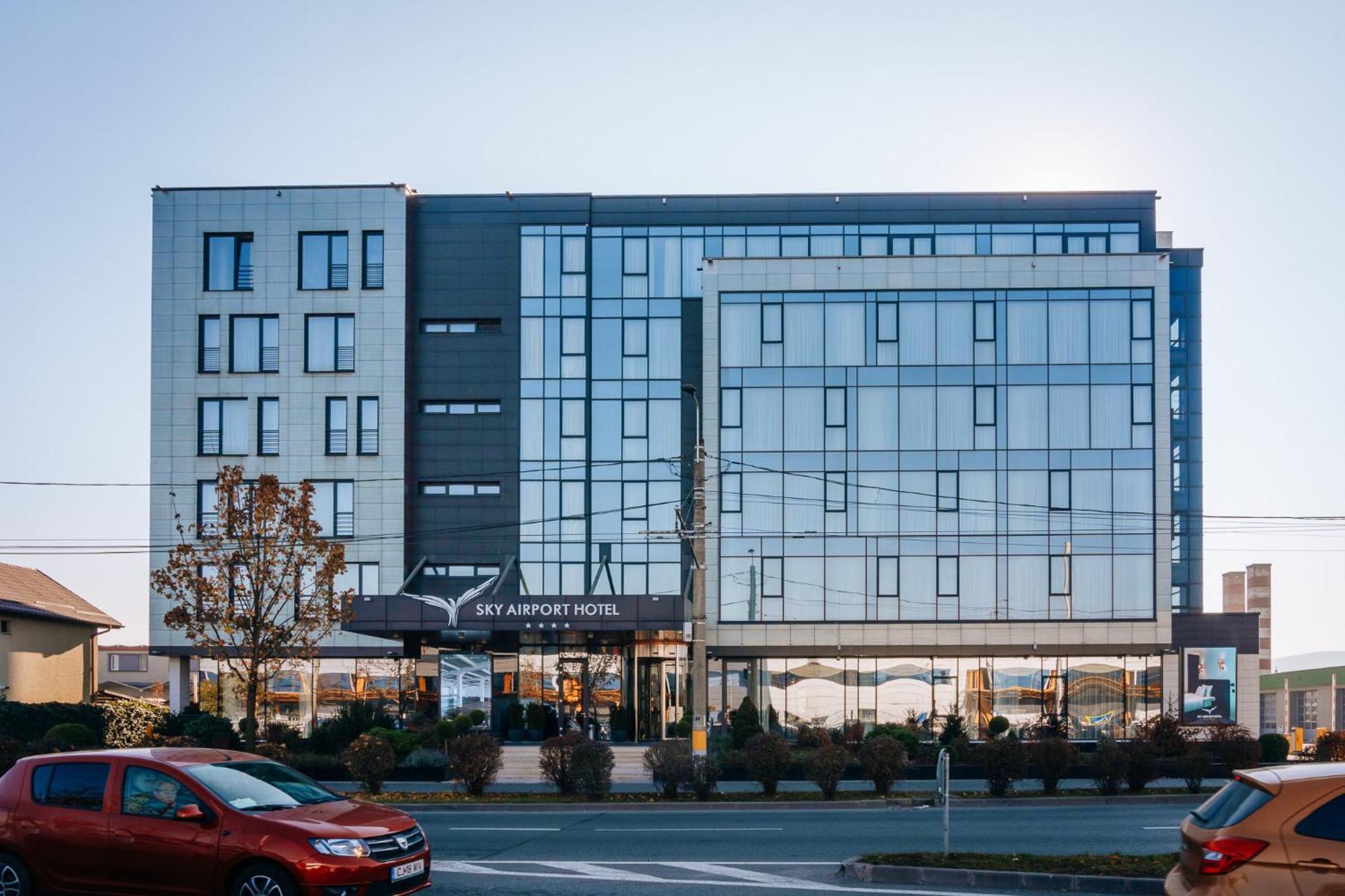 Sky Airport Hotel Cluj-Napoca Exterior foto