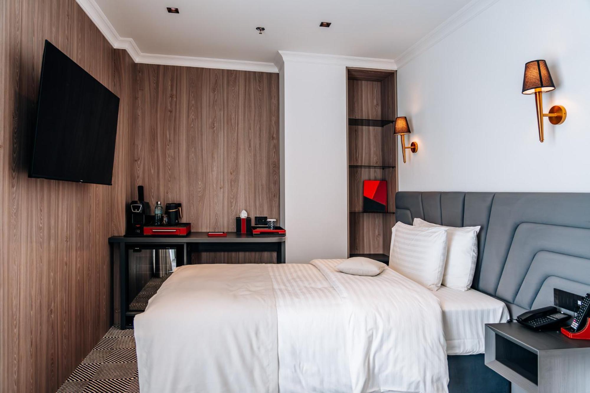 Sky Airport Hotel Cluj-Napoca Zimmer foto